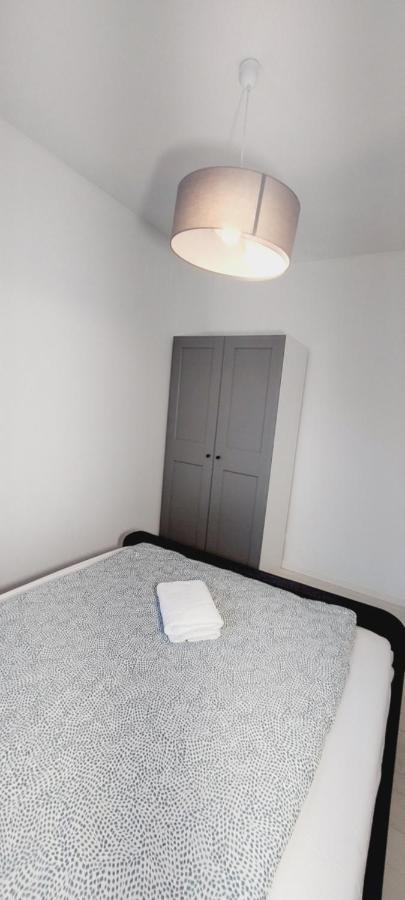 Central Apartments Ogrody 3 & Parking 格但斯克 外观 照片