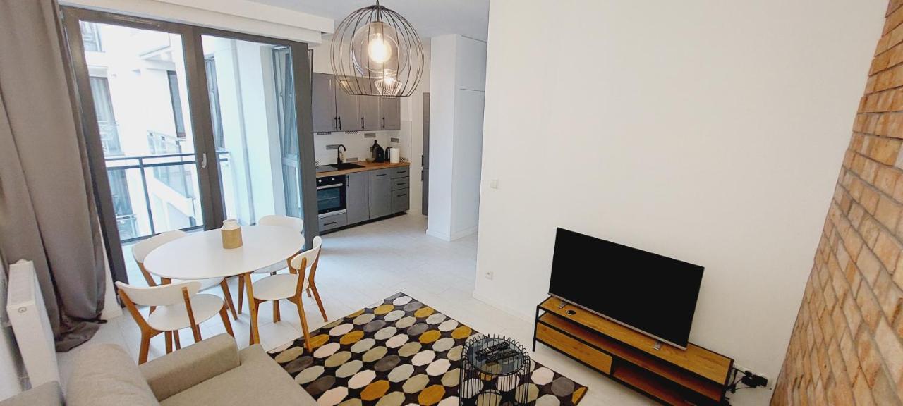 Central Apartments Ogrody 3 & Parking 格但斯克 外观 照片