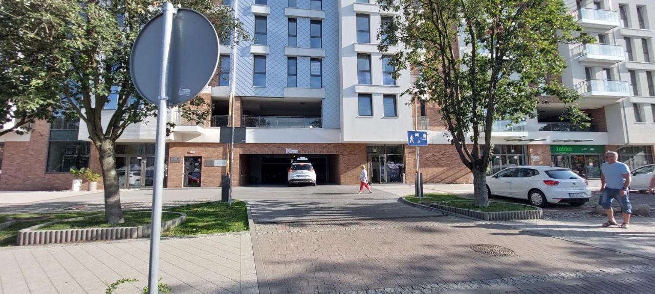 Central Apartments Ogrody 3 & Parking 格但斯克 外观 照片